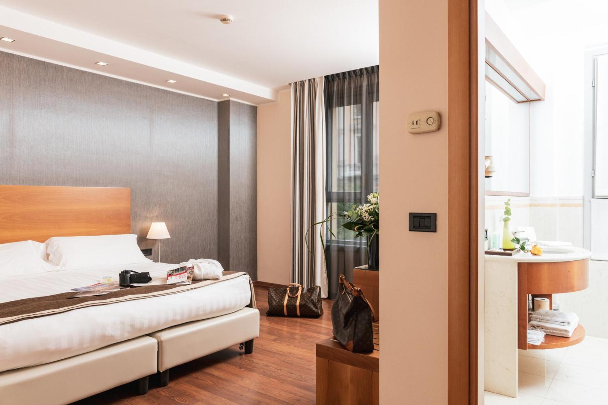 Hotel Royal Falcone Monza Bagian luar foto